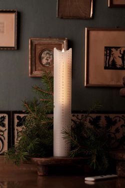 Adventní LED svíčka Sirius Sara Gold Dots, 29 cm