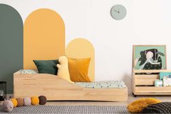 Dětská postel z borovicového dřeva Adeko Pepe Colm, 90 x 200 cm